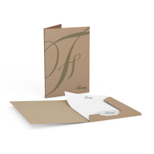 Cartellina A4 con lembi in cartoncino kraft